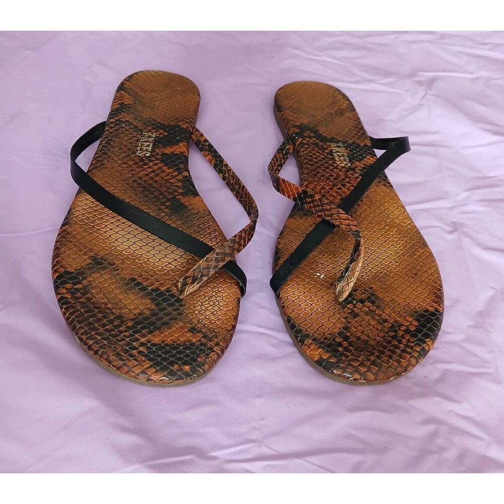 Tkees womens size 7 rust brown and black snake print sandals